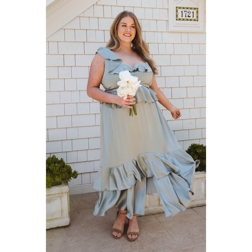 Show Me Your Mumu Reese Ruffle Dress in Silver Sage Luxe Satin size Medium - Picture 1 of 9